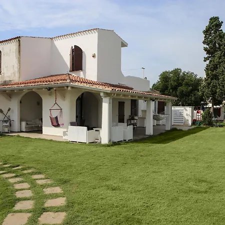 Estay - Tomax, Outdoor Living To Ferienhaus Porto Columbu - Perd'E Sali
